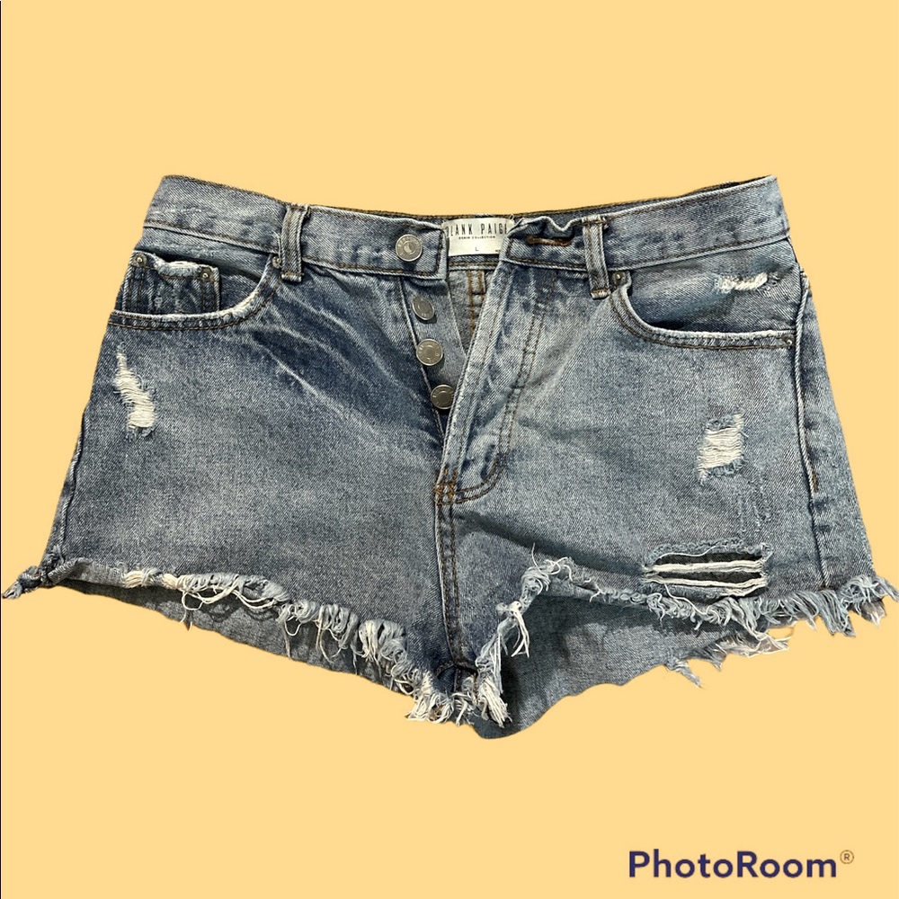 Women’s Blank Paige cut off jean shorts LARGE
